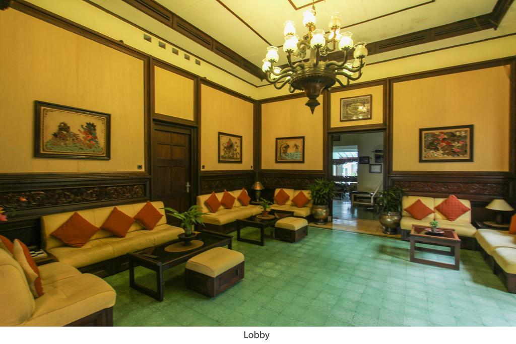 Duta Guest House Jogjakarta Buitenkant foto