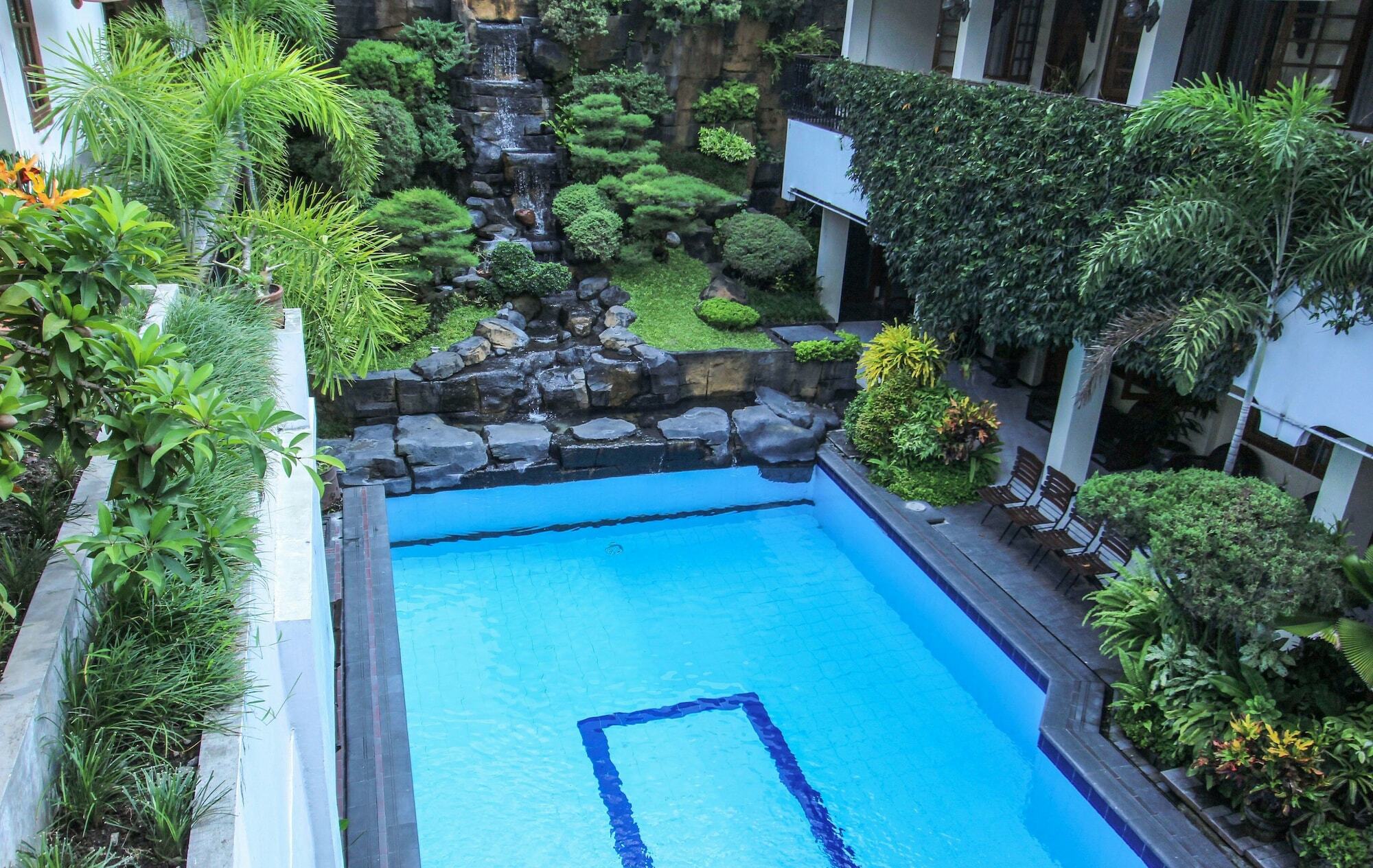 Duta Guest House Jogjakarta Buitenkant foto